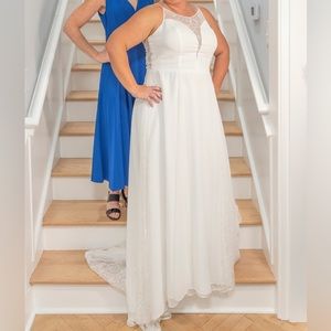 Sleeveless Wedding Dress - high neck illusion - Size 16